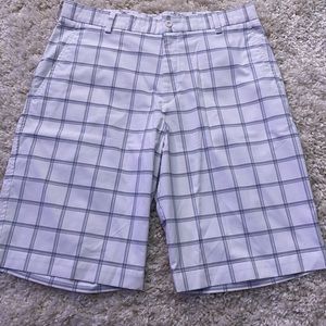 NIKE checkered golf shorts